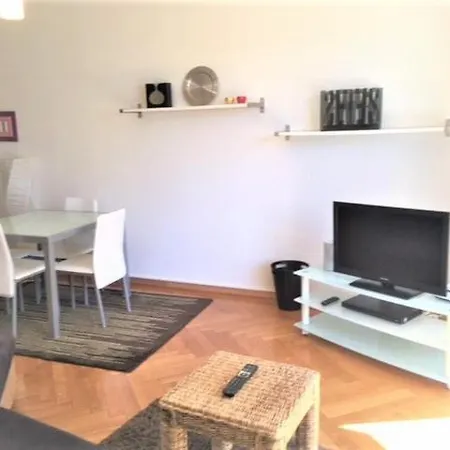 Apartment A 9 Minutes A Pied De La Gare De Lausanne